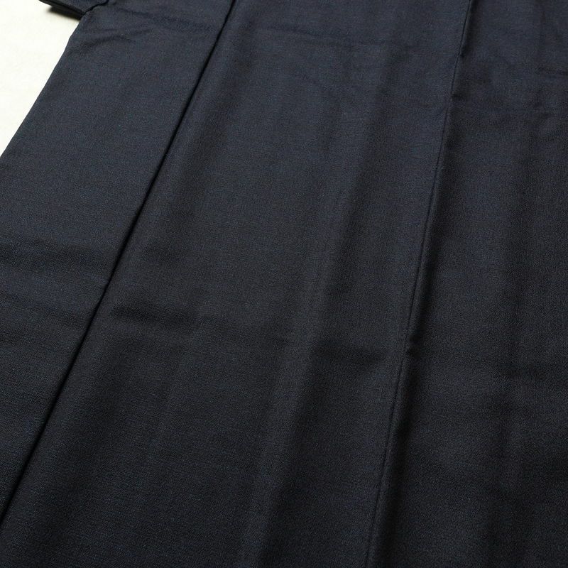 男性用 着物 良品 しつけ糸付き アンサンブル 4点セット セット品 ウール 無地 単衣仕立て 身丈135.5cm 裄丈64cm 青・紺_画像6