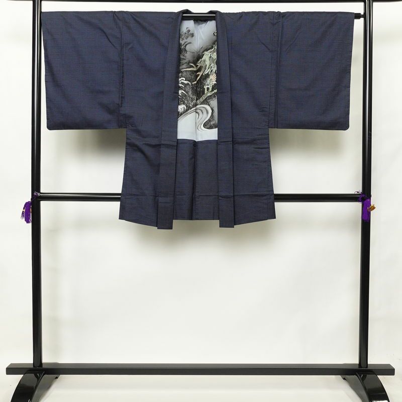 男性用 紬着物 アンサンブル 着物 羽織 2点セット セット品 正絹 亀甲柄 袷仕立て 身丈137cm 裄丈69cm 青・紺_画像3