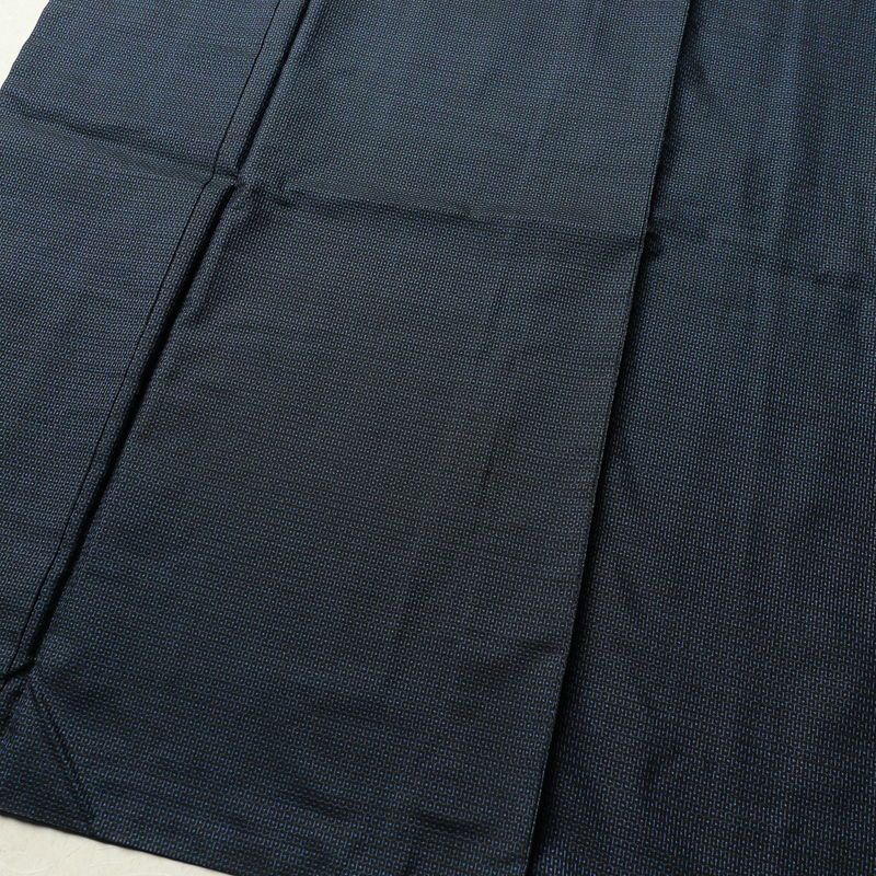 男性用 紬着物 アンサンブル 着物 羽織 2点セット セット品 正絹 亀甲柄 袷仕立て 身丈137cm 裄丈69cm 青・紺_画像5