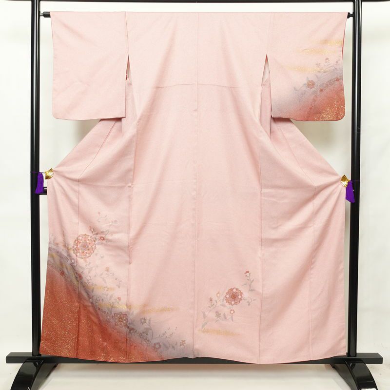 訪問着 スワトウ刺繍 正絹 古典柄 袷仕立て 身丈158.5cm 裄丈65cm 箔 着物 ピンク_画像1