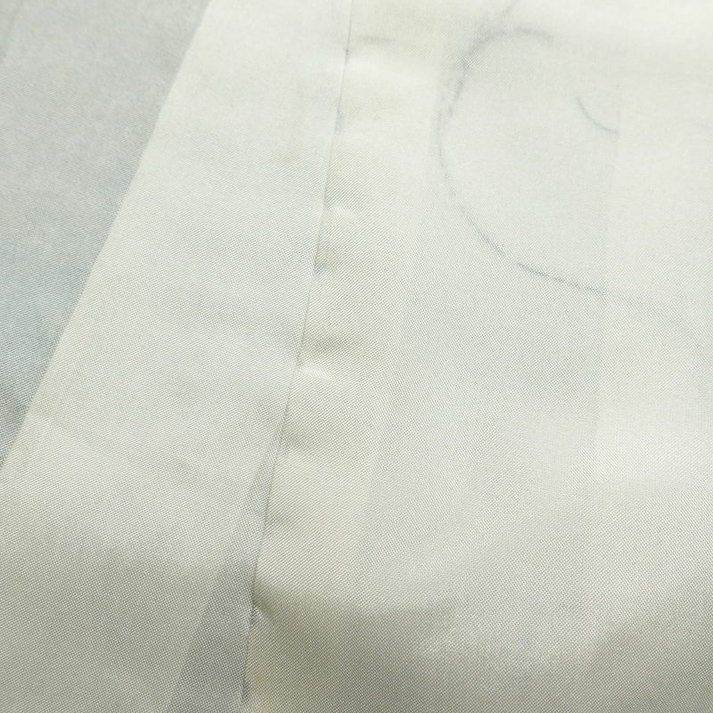 紬 しつけ糸付き 正絹 幾何学柄・抽象柄 袷仕立て 身丈154cm 裄丈66cm 紬着物 青・紺_画像16