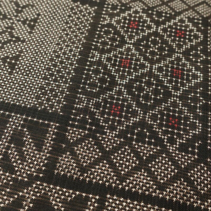 紬 良品 正絹 幾何学柄・抽象柄 袷仕立て 身丈159.5cm 裄丈64.5cm 紬着物 茶_画像6