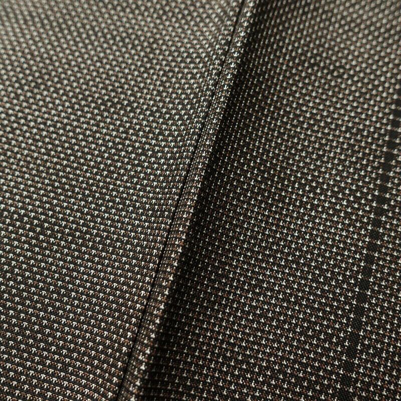 紬 良品 しつけ糸付き 正絹 幾何学柄・抽象柄 袷仕立て 身丈161.5cm 裄丈65.5cm 紬着物 茶_画像8