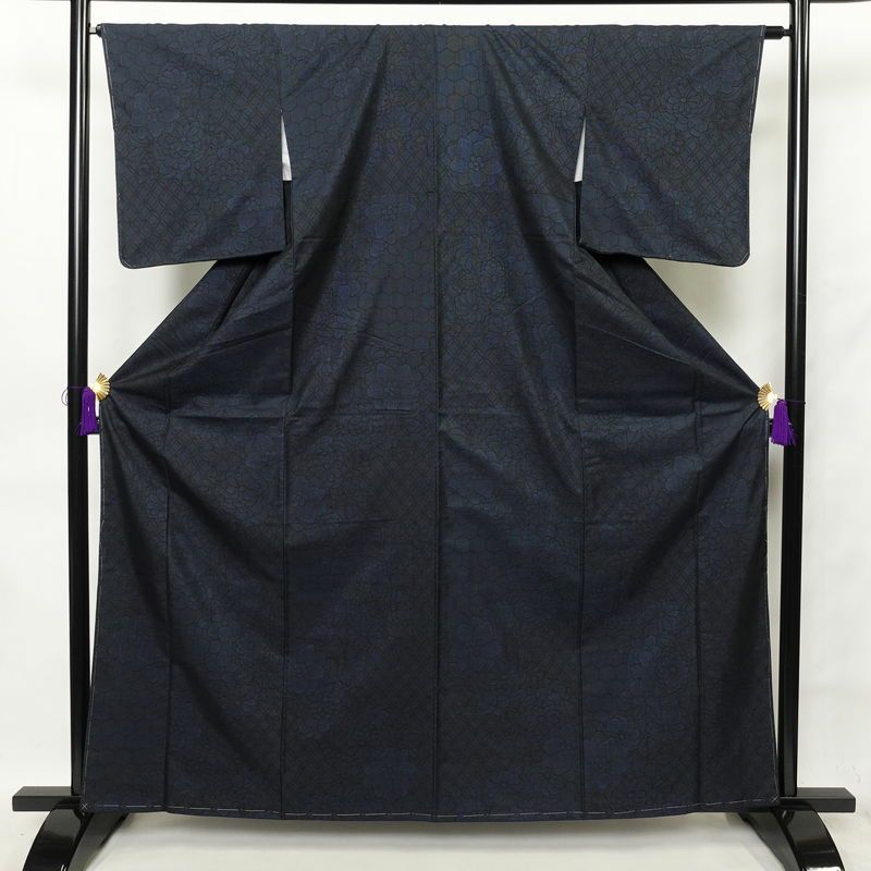 紬 しつけ糸付き 正絹 花柄 袷仕立て 身丈162.5cm 裄丈65cm 紬着物 青・紺