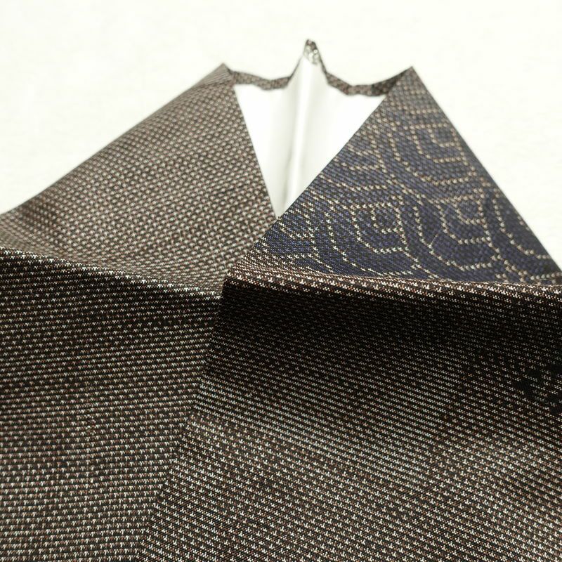紬 良品 正絹 古典柄 袷仕立て 身丈156.5cm 裄丈63cm 紬着物 茶_画像15