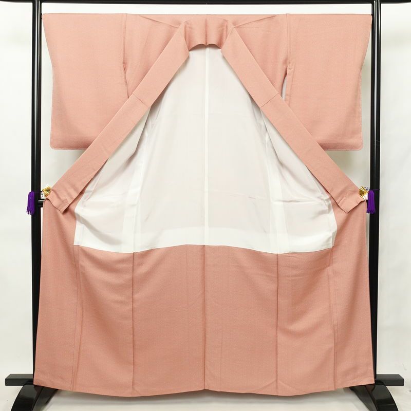 色留袖 良品 蘇州刺繍 一つ紋付き 正絹 古典柄 袷仕立て 身丈162.5cm 裄丈68.5cm 一部しつけ糸付き 着物 ピンク_画像3