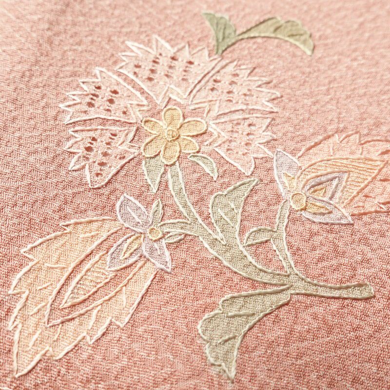 色留袖 良品 蘇州刺繍 一つ紋付き 正絹 古典柄 袷仕立て 身丈162.5cm 裄丈68.5cm 一部しつけ糸付き 着物 ピンク_画像7