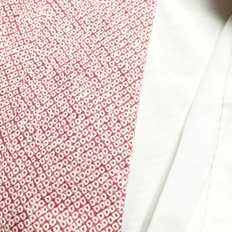 付け下げ 良品 絞り 正絹 古典柄 袷仕立て 身丈163.5cm 裄丈65.5cm 着物 附下 小豆・エンジ_画像16