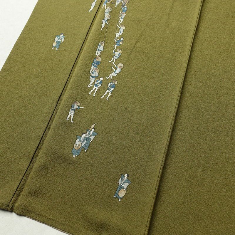 訪問着 良品 落款入り 正絹 祇園まつり 人物・動物柄 袷仕立て 身丈153.5cm 裄丈63.5cm 着物 緑・うぐいす色_画像4