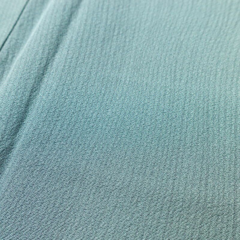 小紋 美品 落款入り 野木章 夢浪漫 しつけ糸付き 縮緬 正絹 流水・波柄 袷仕立て 身丈155cm 裄丈62.5cm 共八掛 ぼかし 緑・うぐいす色_画像6