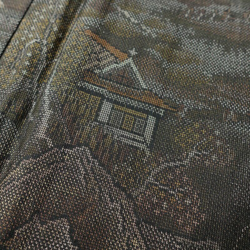 大島紬 美品 証紙あり しつけ糸付き 正絹 風景柄 袷仕立て 身丈160cm 裄丈65cm 緑・うぐいす色_画像6