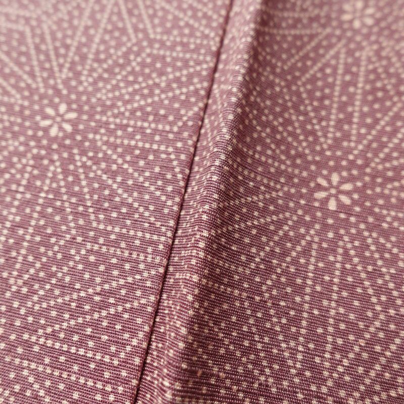 小紋 良品 紬地 正絹 麻の葉柄 袷仕立て 身丈157cm 裄丈63cm 紬生地 小紋着物 紫・藤色_画像8