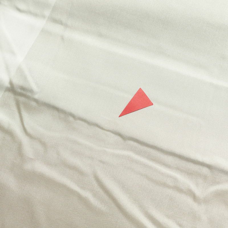 小紋 縮緬 総柄 正絹 花柄 袷仕立て 身丈166cm 裄丈63.5cm 一部しつけ糸付き 小紋着物 黄・黄土色_画像17