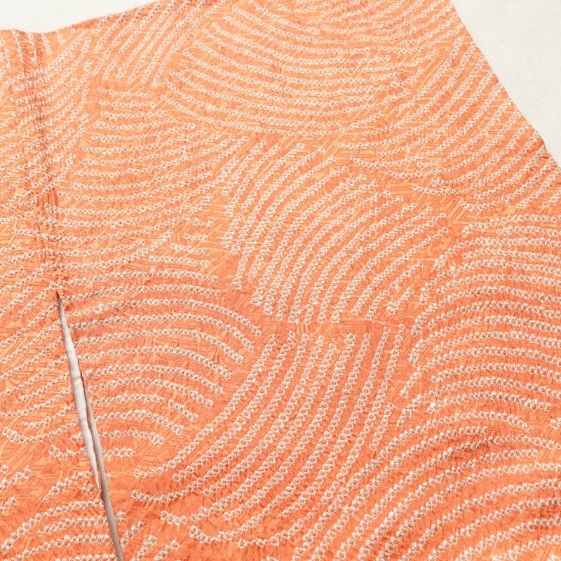小紋 総絞り 正絹 流水・波柄 袷仕立て 身丈155.5cm 裄丈63cm 小紋着物 絞り 橙_画像10