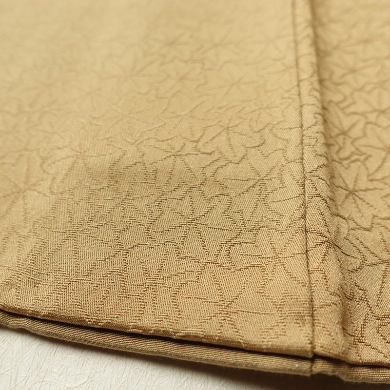 色無地 一つ紋付き 正絹 木の葉・植物柄 袷仕立て 身丈161.5cm 裄丈64cm 着物 黄・黄土色_画像9