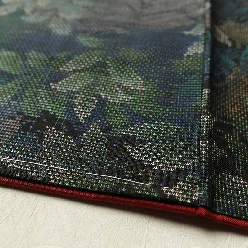 大島紬 美品 証紙あり しつけ糸付き 古代染色純泥染 正絹 風景柄 袷仕立て 身丈160.5cm 裄丈65cm 小紋柄 青・紺_画像10