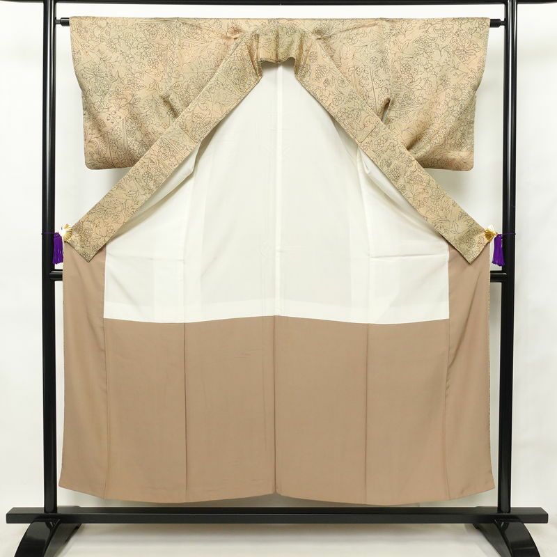 小紋 正絹 花柄 袷仕立て 身丈153cm 裄丈64cm 小紋着物 ベージュ ぼかし_画像3
