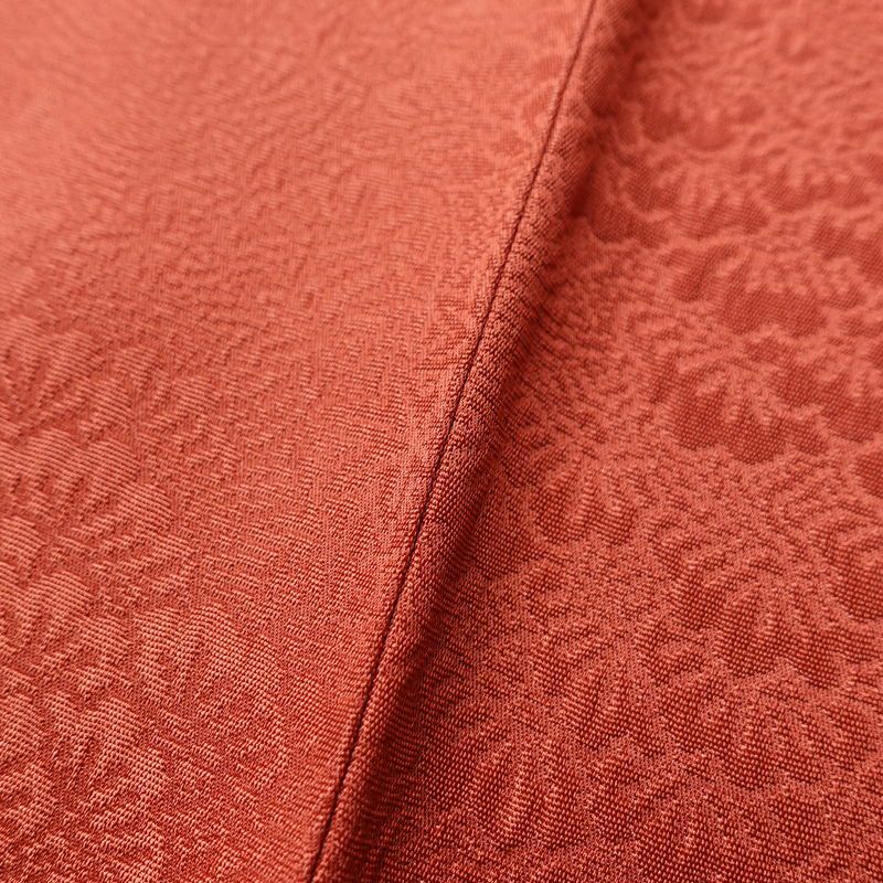 色無地 美品 しつけ糸付き 一つ紋付き 正絹 木の葉・植物柄 袷仕立て 身丈168.5cm 裄丈68cm 着物 赤・朱_画像7