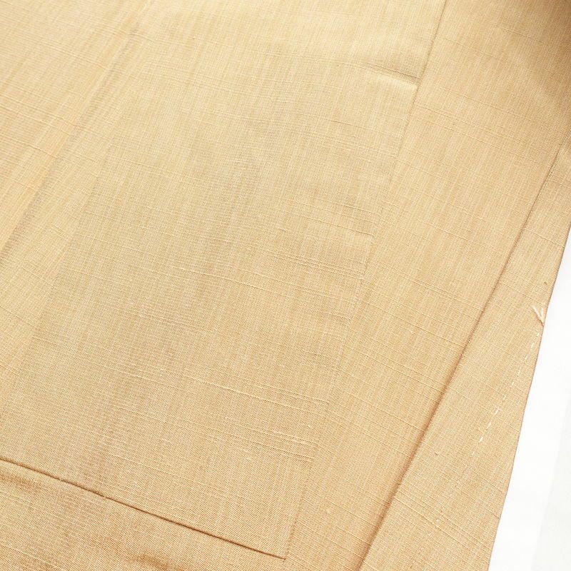 単衣 良品 色無地 紬地 一つ紋付き 正絹 無地 単衣仕立て 身丈156cm 裄丈64cm 紬生地 着物 黄・黄土色_画像16