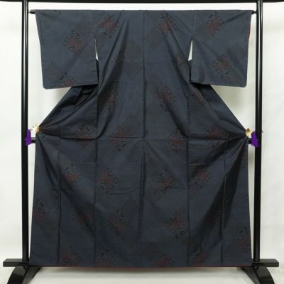 大島紬 良品 証紙なし しつけ糸付き 正絹 古典柄 袷仕立て 身丈159cm 
