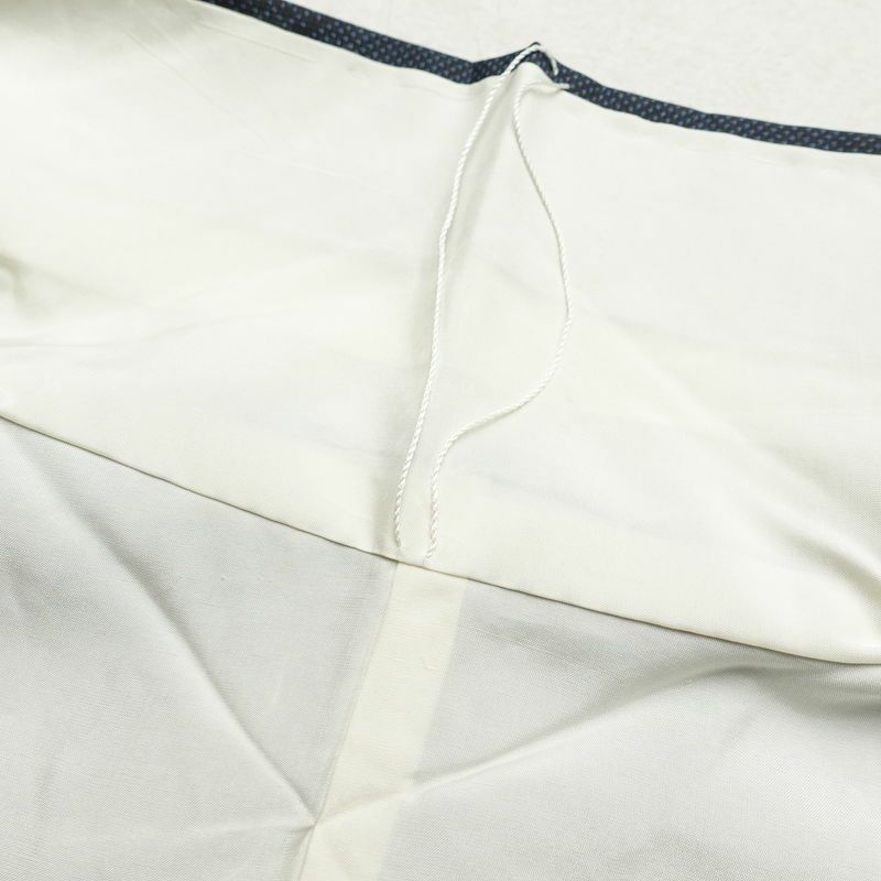 本場大島紬 証紙あり 正絹 花柄 袷仕立て 身丈162cm 裄丈65cm 一部しつけ糸付き 青・紺_画像17