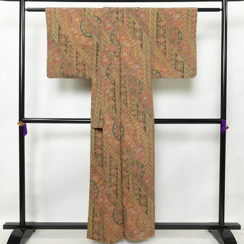 小紋 良品 しつけ糸付き 正絹 幾何学柄・抽象柄 袷仕立て 身丈159cm 裄丈65.5cm 小紋着物 多色使い_画像2