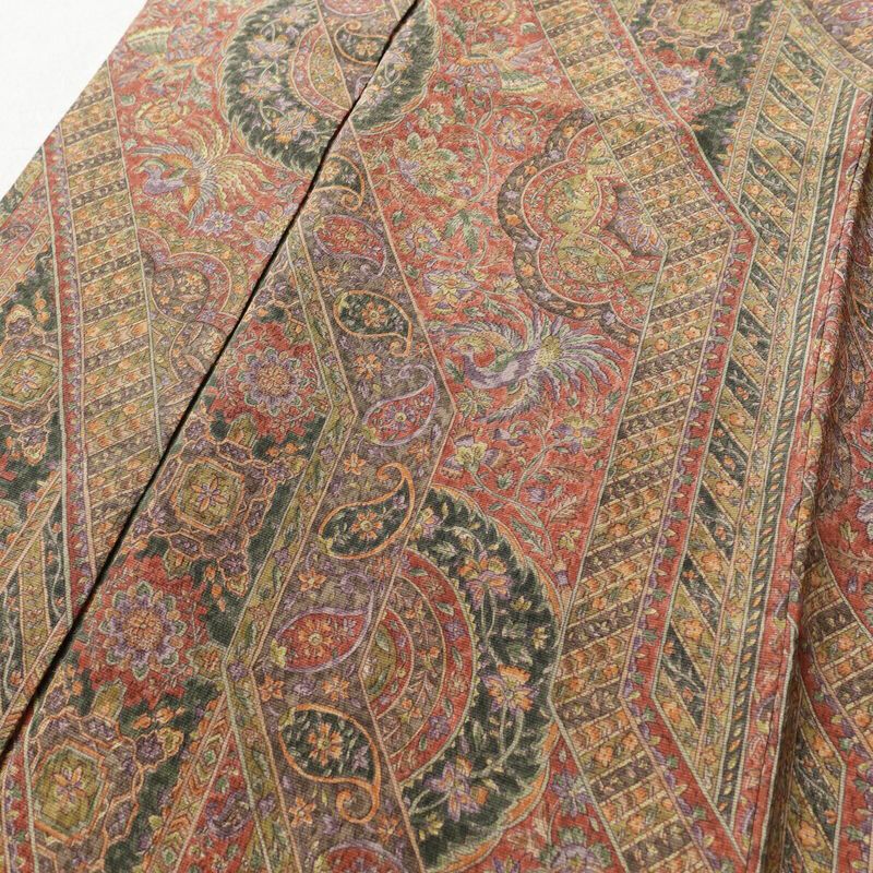 小紋 良品 しつけ糸付き 正絹 幾何学柄・抽象柄 袷仕立て 身丈159cm 裄丈65.5cm 小紋着物 多色使い_画像5