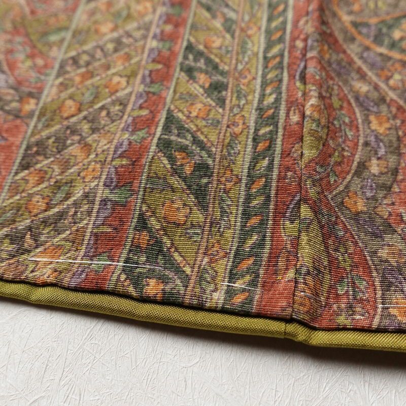 小紋 良品 しつけ糸付き 正絹 幾何学柄・抽象柄 袷仕立て 身丈159cm 裄丈65.5cm 小紋着物 多色使い_画像10