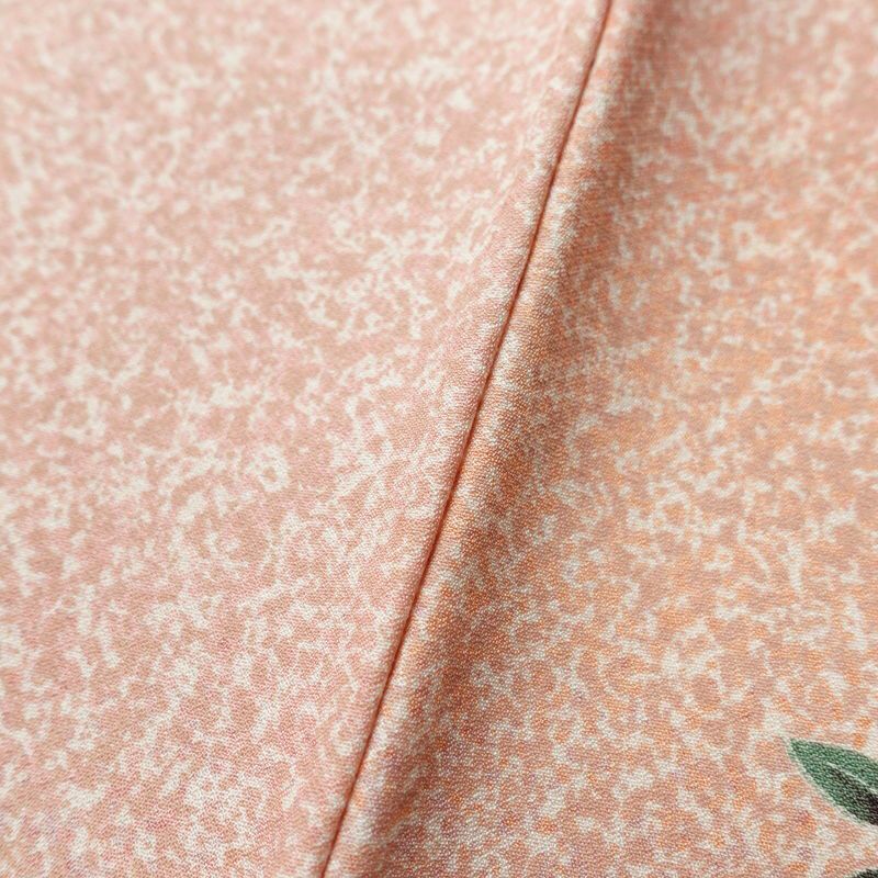 小紋 良品 正絹 花柄 袷仕立て 身丈158.5cm 裄丈63.5cm 金彩 古典 桜 ピンク_画像9