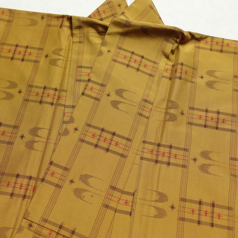 紬 正絹 古典柄 袷仕立て 身丈167.5cm 裄丈65.5cm 紬着物 黄・黄土色_画像14