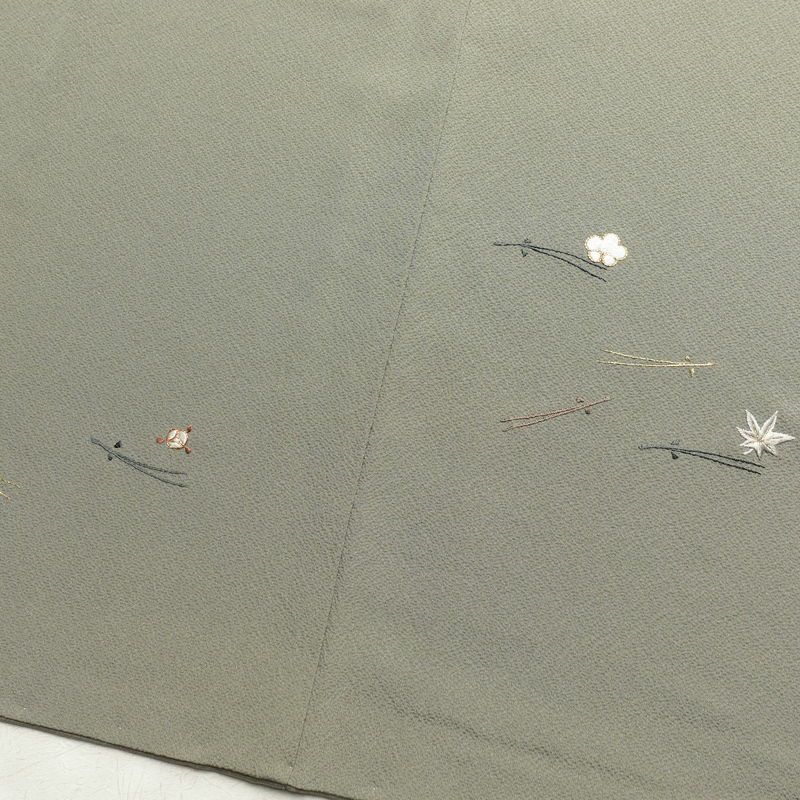 付け下げ 縮緬 金駒刺繍 正絹 木の葉・植物柄 袷仕立て 身丈156cm 裄丈67cm 刺繍 金糸 附下 フォーマル 着物 緑・うぐいす色_画像11