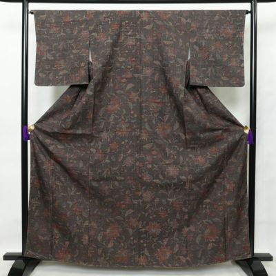 小紋 美品 紬地 しつけ糸付き 正絹 木の葉・植物柄 袷仕立て 身丈163cm 裄丈65.5cm 茶