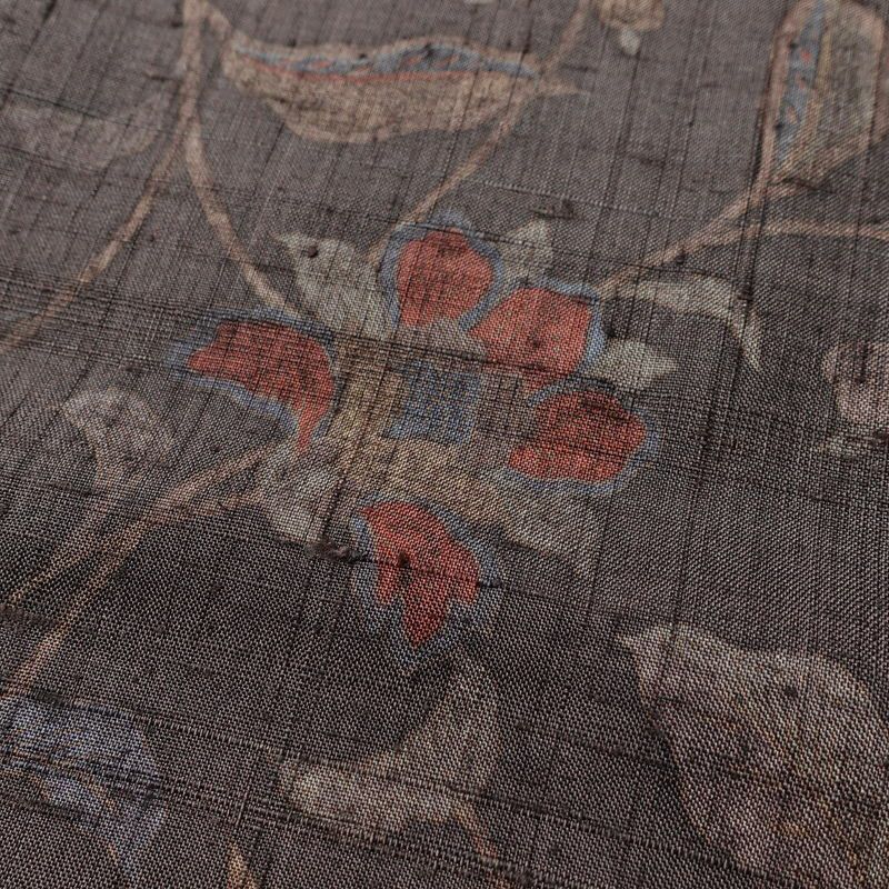 小紋 美品 紬地 しつけ糸付き 正絹 木の葉・植物柄 袷仕立て 身丈163cm 裄丈65.5cm 茶_画像6