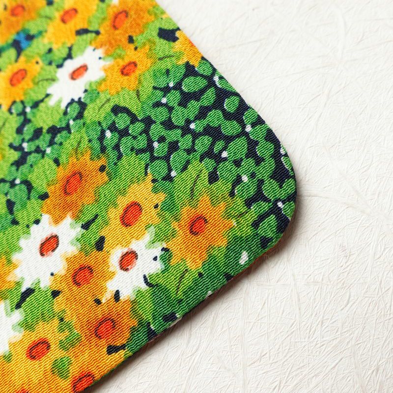 小紋 良品 やまと誂製 縮緬 正絹 花柄 袷仕立て 身丈155cm 裄丈64cm 小紋着物 多色使い_画像12