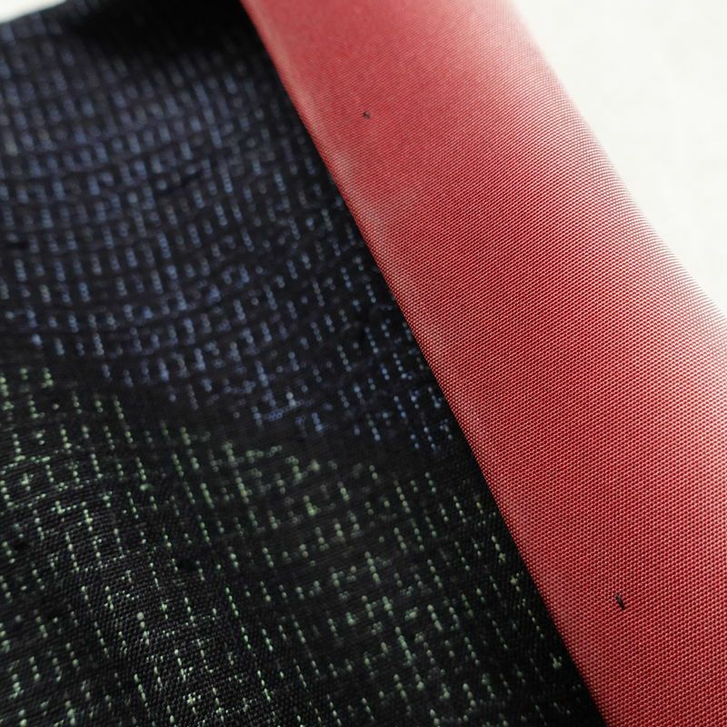 紬 正絹 幾何学柄・抽象柄 袷仕立て 身丈156cm 裄丈63.5cm 多色使い_画像10