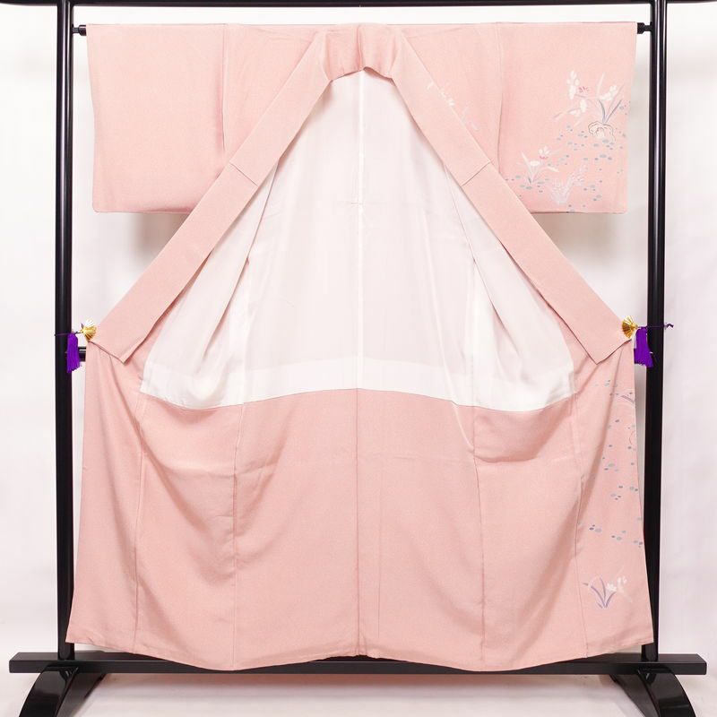 訪問着 落款入り 作家物 縮緬 ぼかし染め 正絹 風景柄 袷仕立て 身丈155cm 裄丈64cm 箔 共八掛 フォーマル 着物 ピンク_画像3