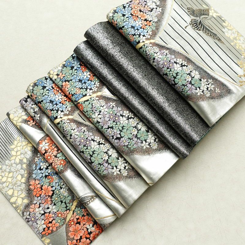 袋帯 六通柄 振袖用 正絹 蝶・昆虫柄 金・銀_画像21