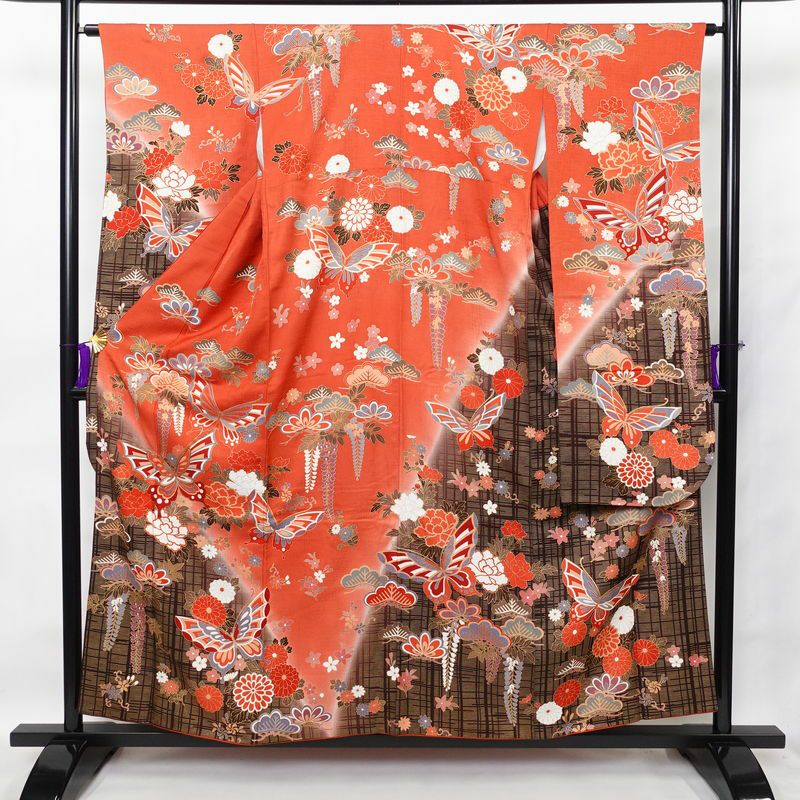 振袖 長襦袢セット 良品 金駒刺繍 正絹 古典柄 蝶 金彩 袷仕立て 
