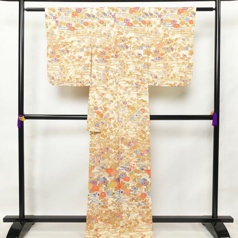 小紋 付け下げ小紋 しつけ糸付き 縮緬 正絹 古典柄 袷仕立て 身丈165cm 裄丈66cm 小紋着物 クリーム_画像2