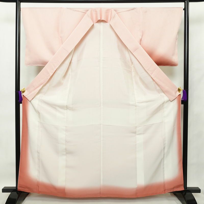 付け下げ 良品 しつけ糸付き 一つ紋付き 正絹 その他の柄 袷仕立て 身丈161.5cm 裄丈66.5cm 附下 着物 ピンク_画像3