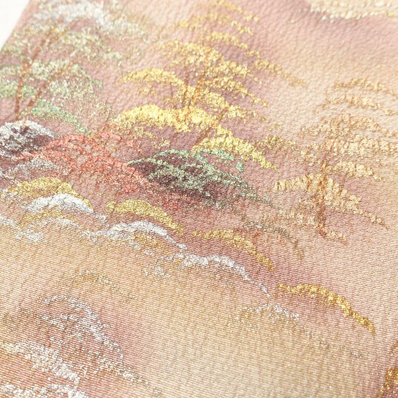 付け下げ 美品 しつけ糸付き 縮緬 正絹 風景柄 袷仕立て 身丈162cm 裄丈67cm 箔 附下 ピンク_画像8