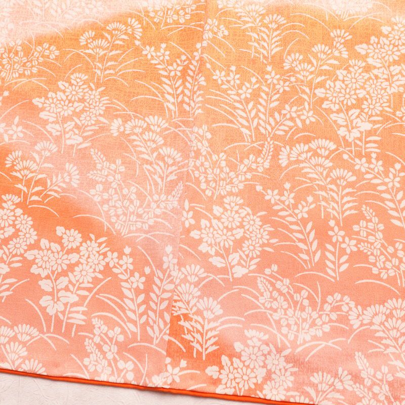 付け下げ 良品 正絹 花柄 袷仕立て 身丈164cm 裄丈66cm 刺繍 橙_画像12