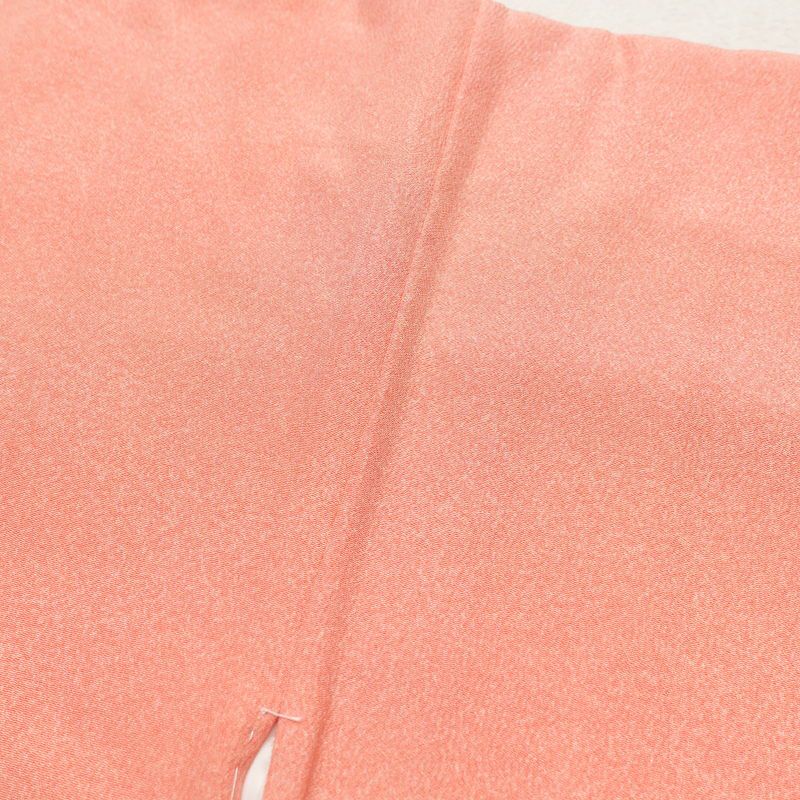 色無地 良品 しつけ糸付き 縮緬 正絹 その他の柄 袷仕立て 身丈158.5cm 裄丈64.5cm ピンク_画像15