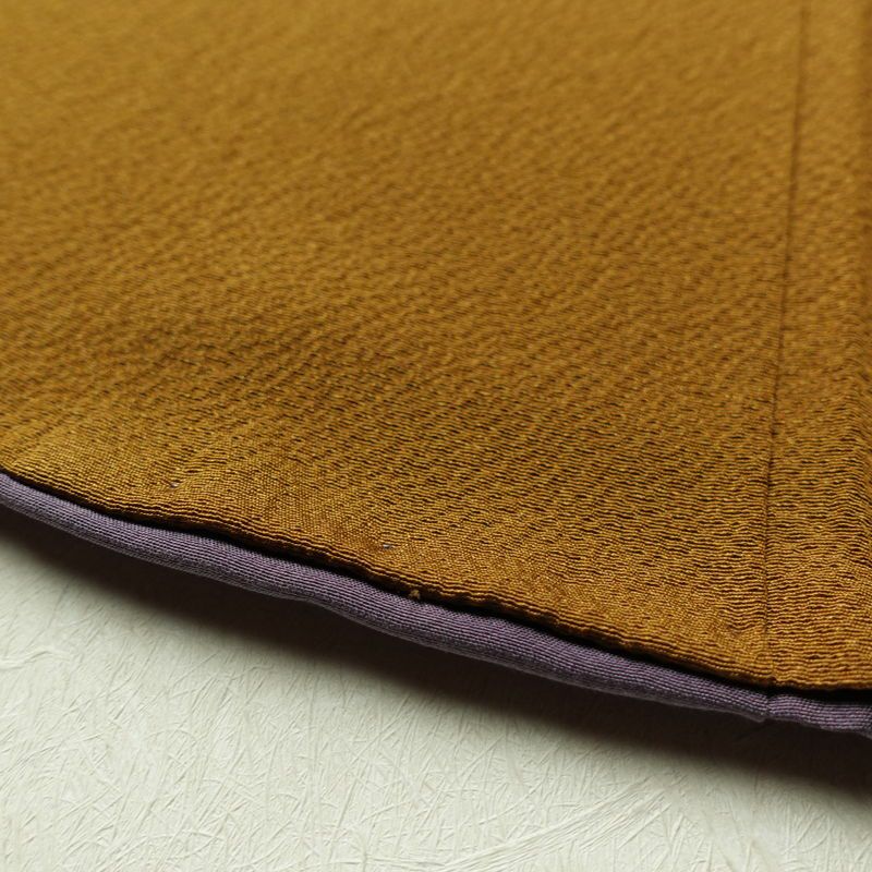 付け下げ 落款入り 辻村寿三郎 ジュサブロー 縮緬 正絹 花柄 袷仕立て 身丈154cm 裄丈63cm 附下 着物 茶_画像9