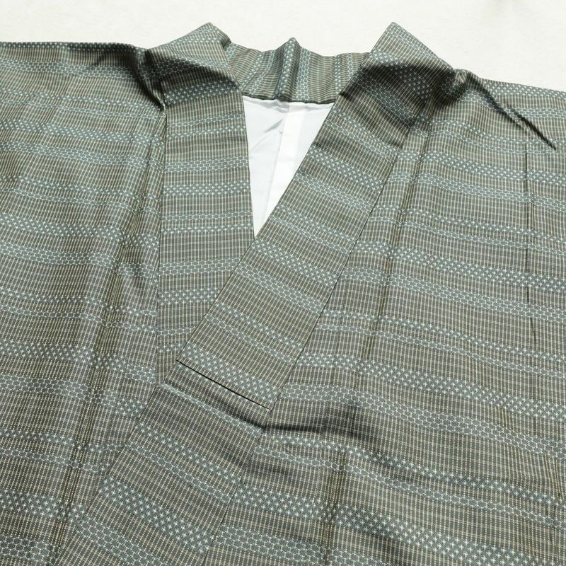 紬 アンティーク風 正絹 縞柄・線柄 袷仕立て 身丈152cm 裄丈64.5cm 緑・うぐいす色_画像14