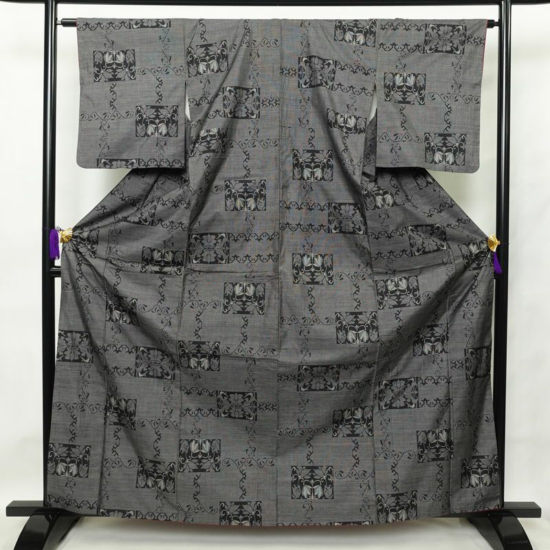紬 正絹 木の葉・植物柄 袷仕立て 身丈162.5cm 裄丈65cm つむぎ グレー_画像1
