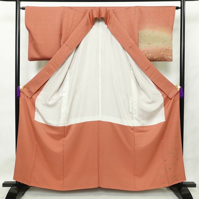 付け下げ 正絹 古典柄 袷仕立て 身丈160cm 裄丈64cm 箔 金彩 赤・朱_画像3