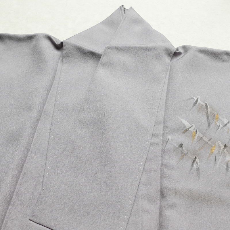 付け下げ 良品 しつけ糸付き 正絹 人物・動物柄 袷仕立て 身丈162.5cm 裄丈65cm 箔 紫・藤色_画像16