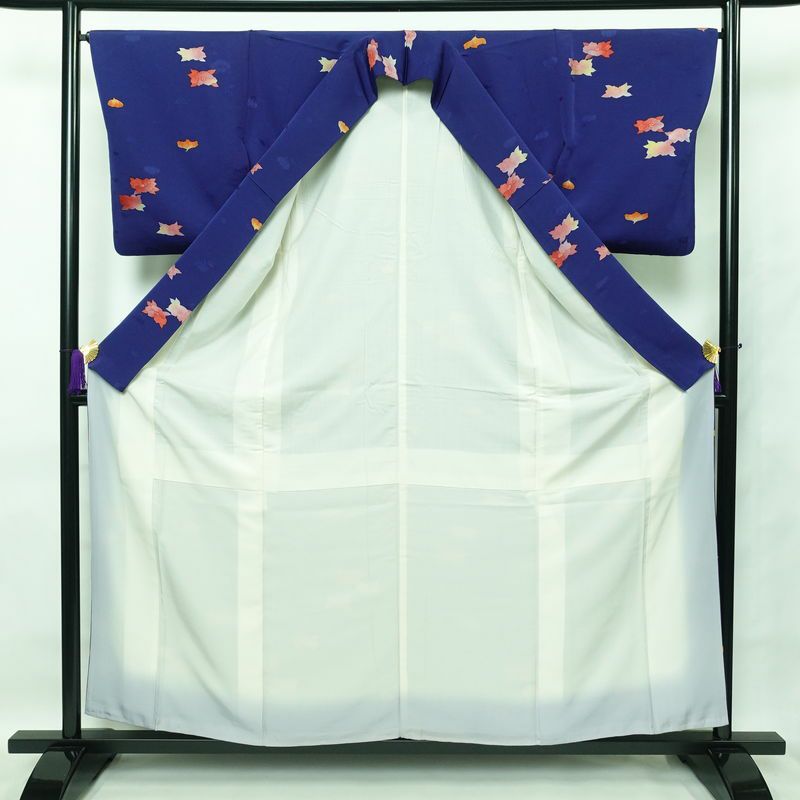 小紋 柄生かし染め 飛び柄 正絹 花柄 袷仕立て 身丈157cm 裄丈66cm 青・紺_画像3