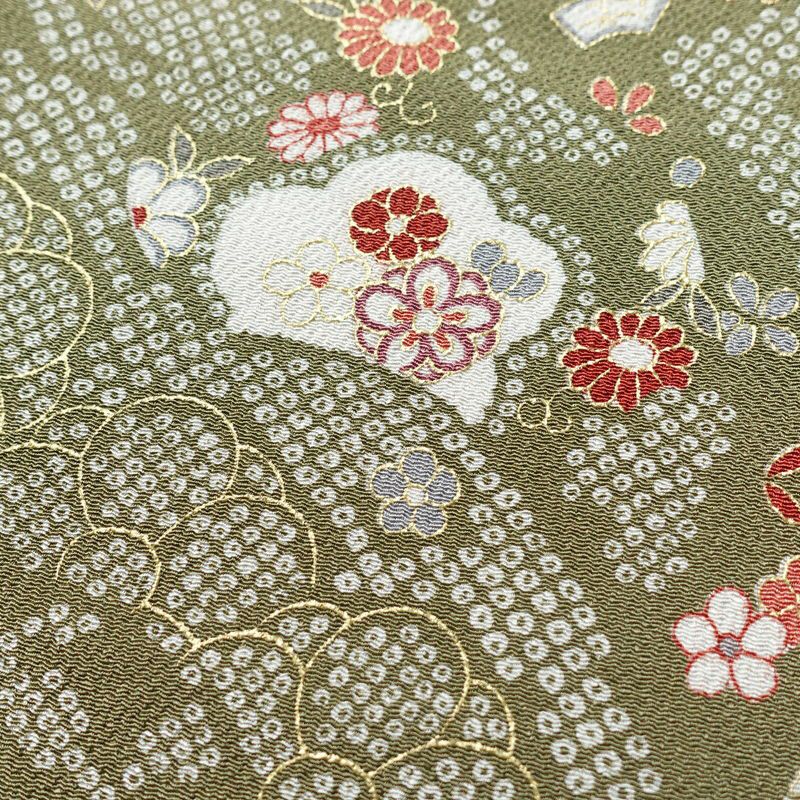 小紋 良品 縮緬 総柄 正絹 古典柄 袷仕立て 身丈165cm 裄丈65cm 金彩 緑・うぐいす色_画像6